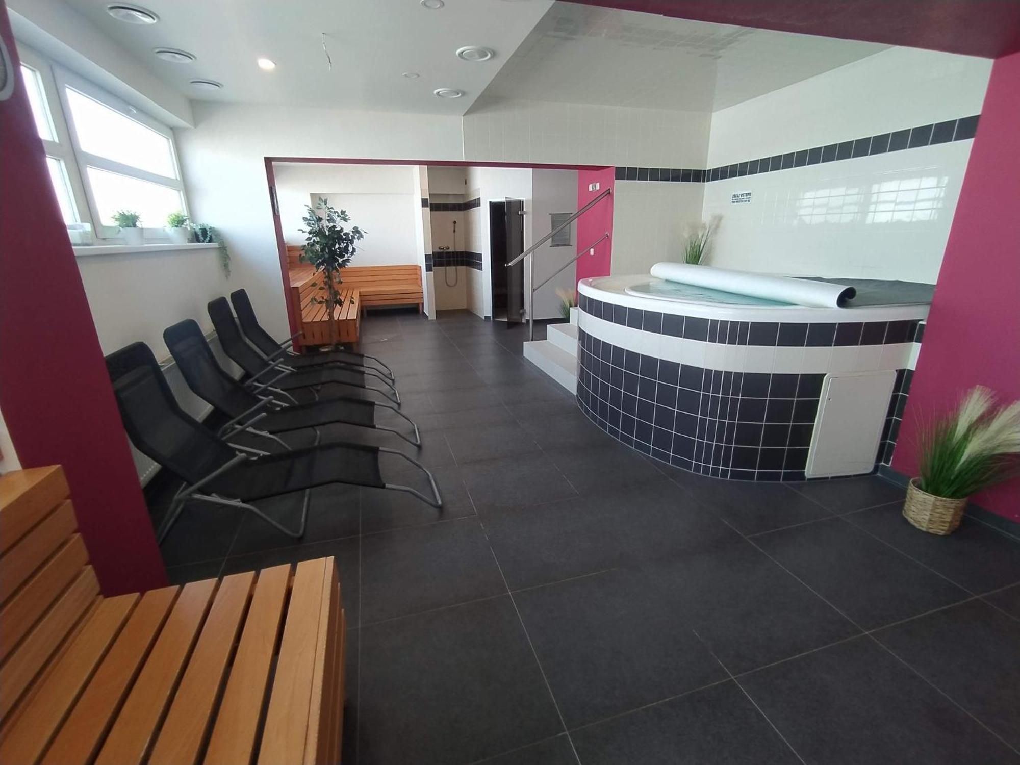 Hotel S-Centrum Benesov  Dış mekan fotoğraf