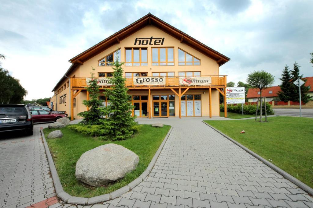 Hotel S-Centrum Benesov  Dış mekan fotoğraf