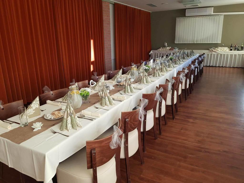 Hotel S-Centrum Benesov  Dış mekan fotoğraf