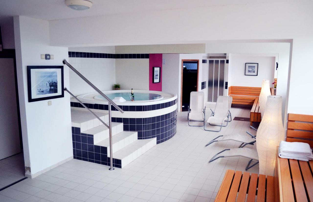 Hotel S-Centrum Benesov  Dış mekan fotoğraf